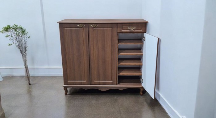 جاکفشی جادار V120